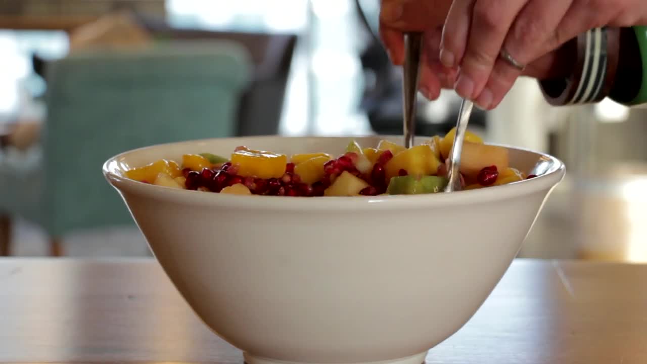 CAT LOVES FRUIT SALAD