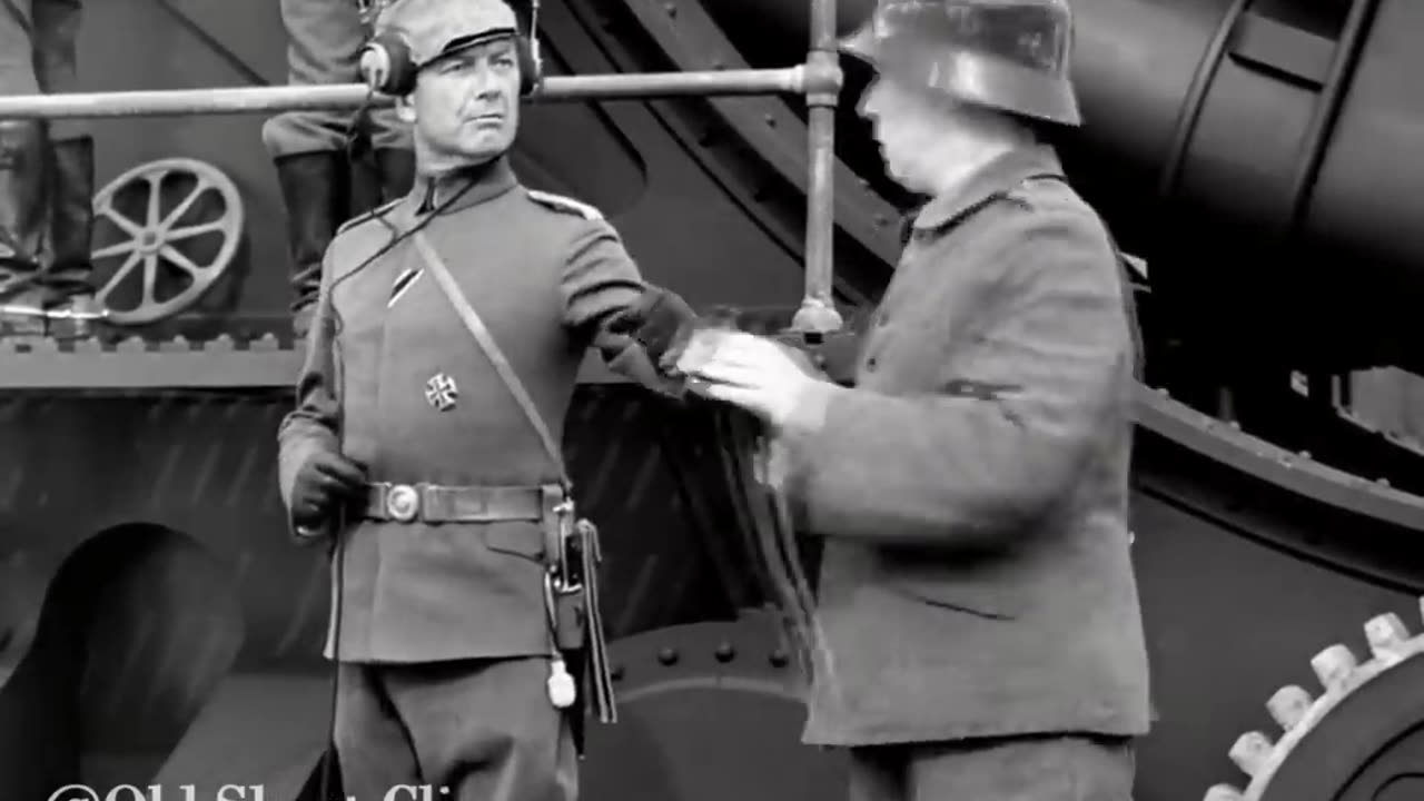 Charlie Chaplin - World War II (HD) "The Great Dictator"