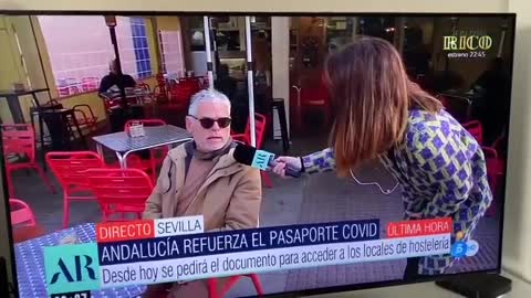 Il bello della diretta - "se mi chiedono il green pass mi alzo e me ne vado"