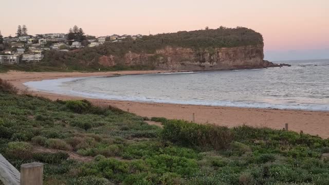 Mona Vale Beach