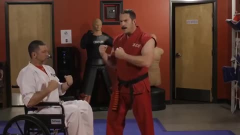 Master Ken - Self Defense - How to properly defend yourself from a criminal in a wheelchair