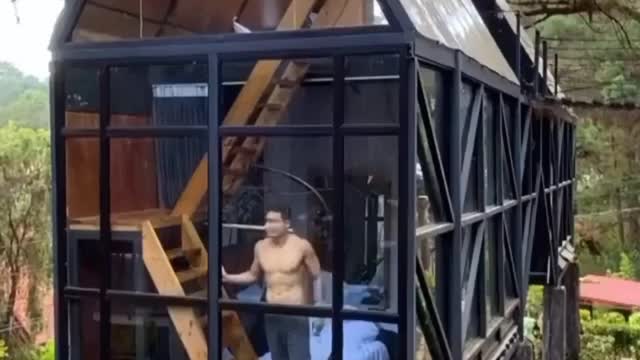 Absolutely Gorgeous Good Hearted - Tiny House