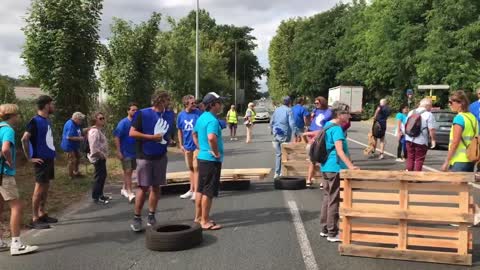 Demonstrace proti věznění aktivistů za samostanost v Baskicku ve Francii