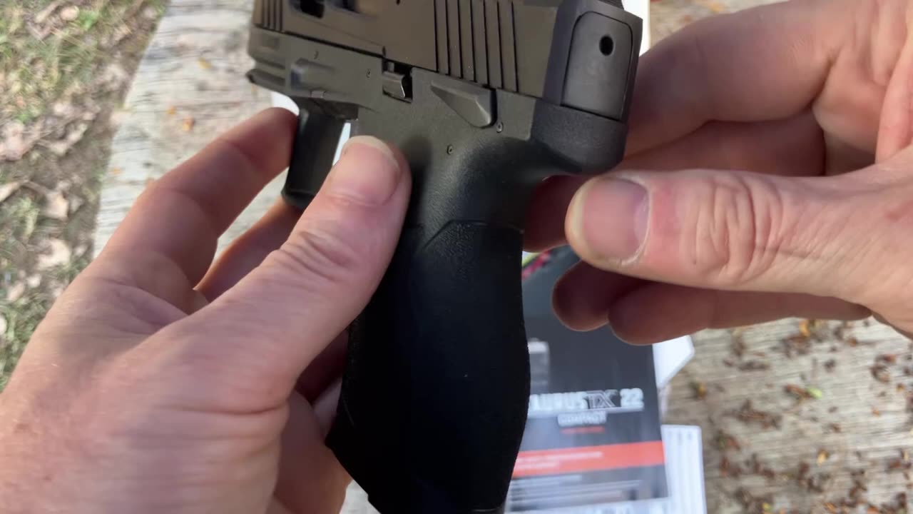 Taurus tx 22 compact unboxing