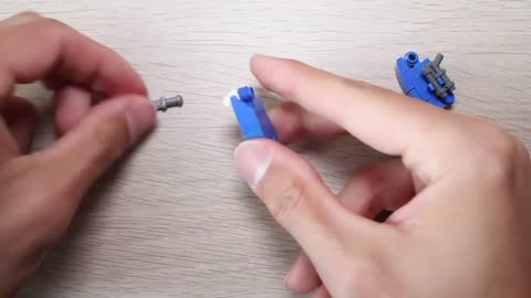 Also Build The Right Arm Of The Robot.