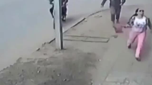 Most epic funny robbery fails 2021