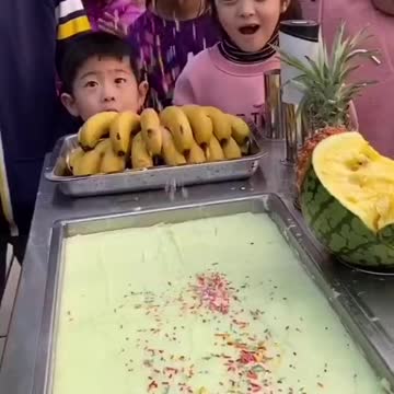 The best making pancakes show