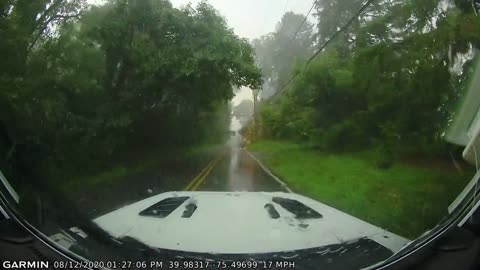 Naked man has no place on bonnet of 18 wheeler==dash cam footage scenes