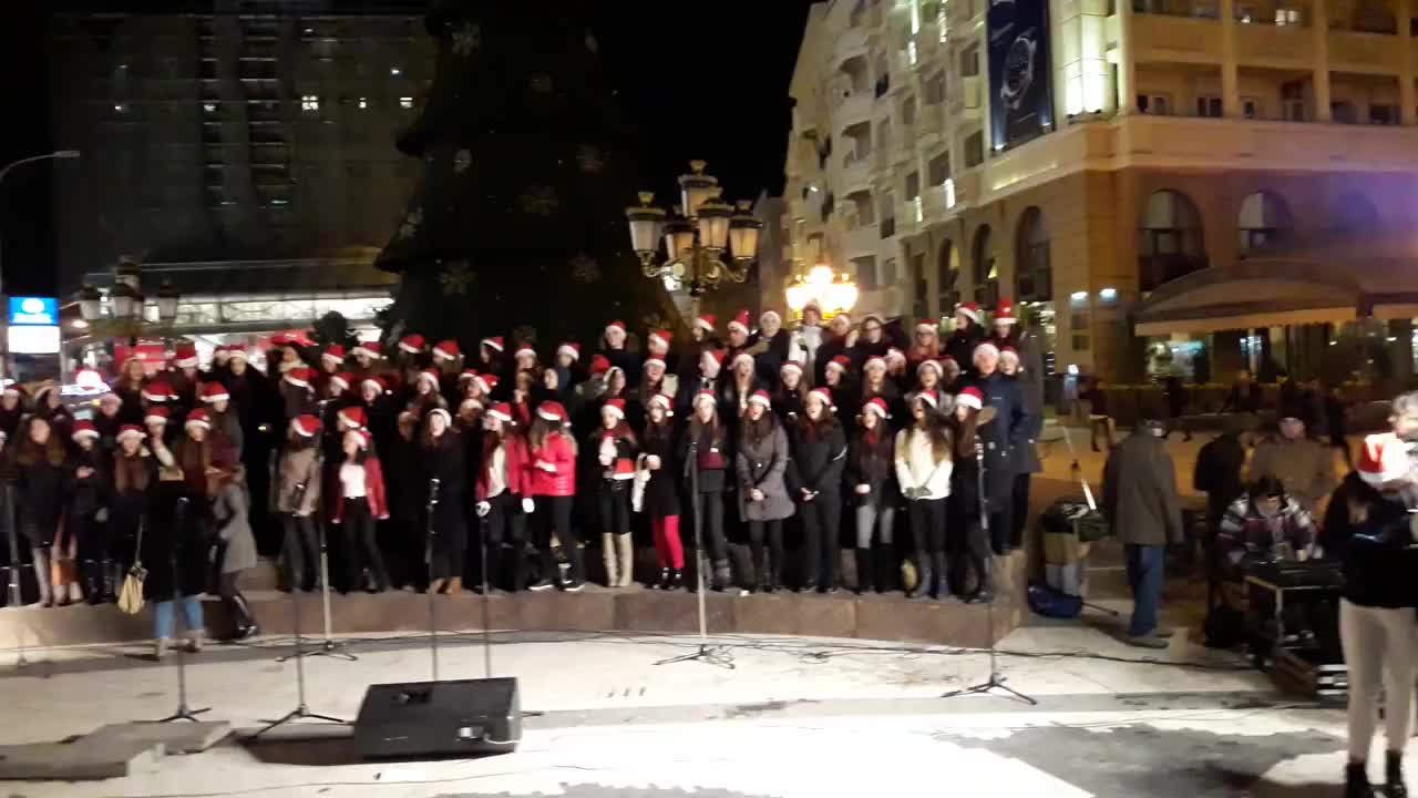 Children's Choir singing Shake up Christmas by Train