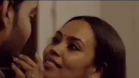 Aunty romance with neighbour young man