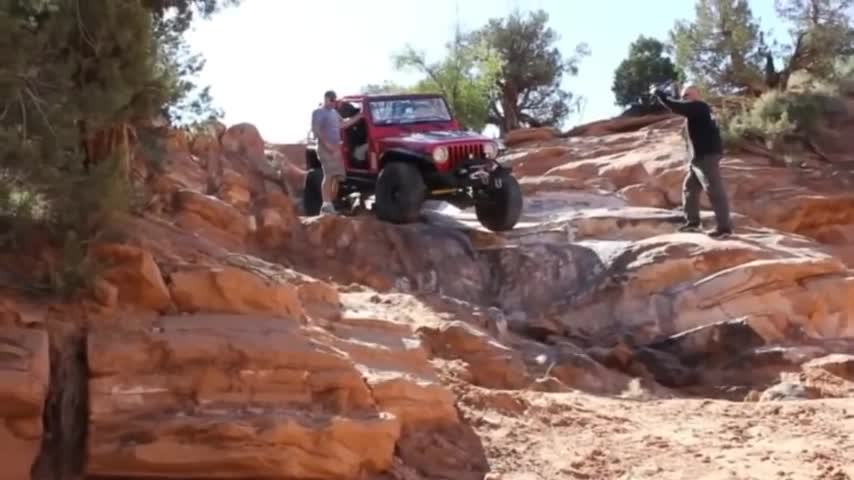 Epic Off Road [ 4x4 ] Fails Compilation - Try Not To Laugh