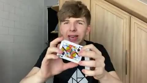 3 Easy Card tricks that you can Actually do😮