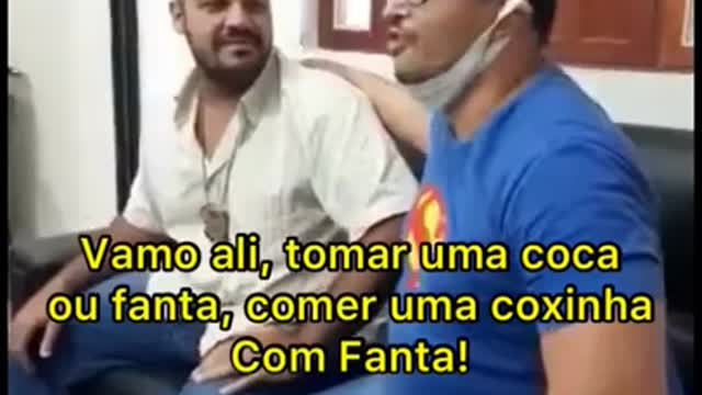 como tratar um escrivão de polícia