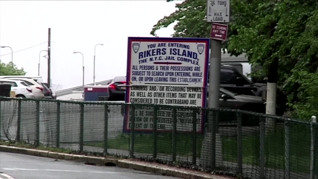 Judge may order federal takeover of NY's notorious Rikers jail