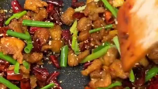 Spicy chicken makes more meat at home