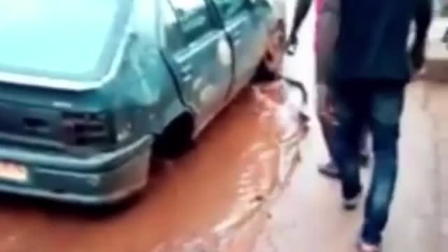 New funny and surprised the Nigerian man was driving the car without one (1) tire