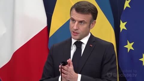 France's Macron calls on EU to "stand alongside the Ukrainians for the long haul"