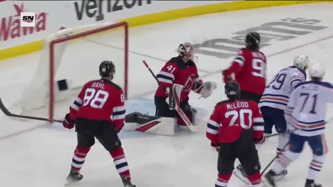 Oilers take over in 3rd