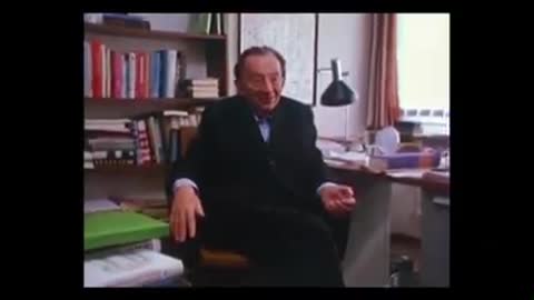 L'uomo ha paura della libertà perchè la libertà lo obbliga a prendere delle decisioni - Erich Fromm