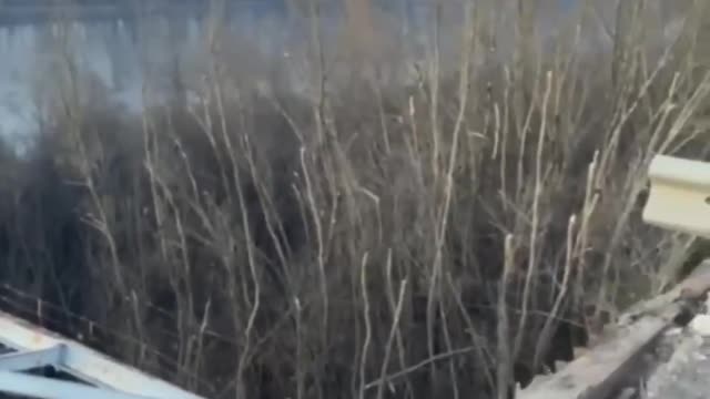 In Chernyhyv, the Russian military bombed a road-bridge across Desna,