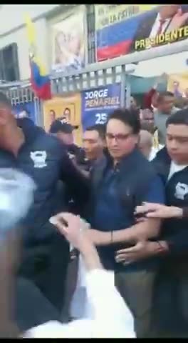 ECUADOR PRESIDENTIAL CANDIDATE VILLAVICENCIO ASSASSINATED - I GUESS HE WAS NOT THE CIA'S CANDIDATE?