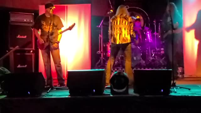 Super Bee "Bang A Gong" T-Rex Cover