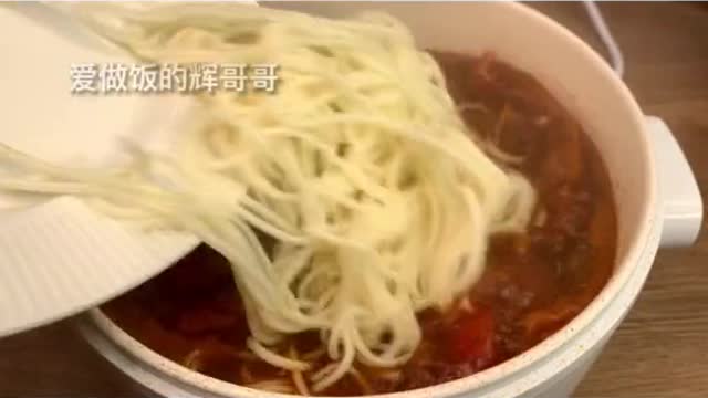 Do you like this noodles with tomato juice and sour soup?