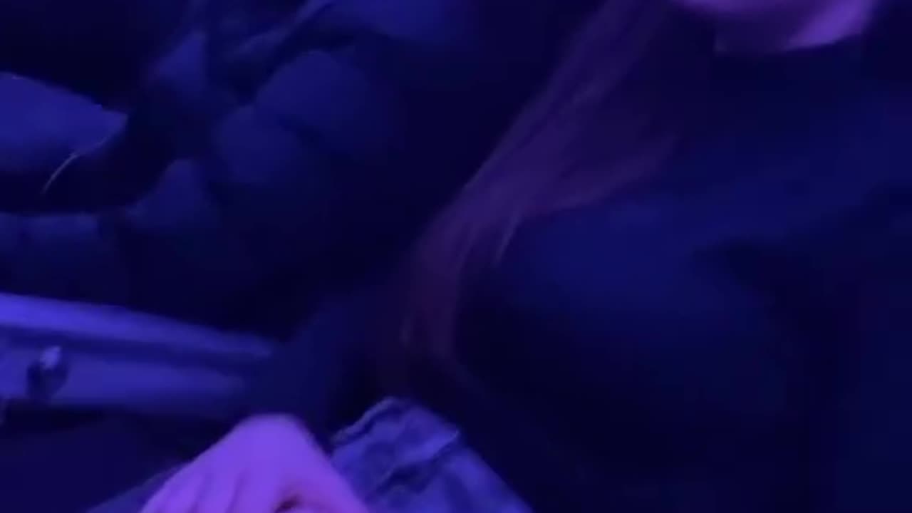 It’s the hands for me💀🤣