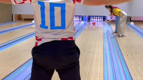 Bowling Football Challenge