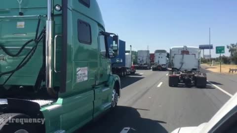 LA Truckers Protest State Law That Limits Use Of Independent Contract Drivers