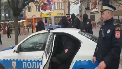 Na prosvjedima za Davida uhićen Draško Stanivuković, majke sklanjale djecu