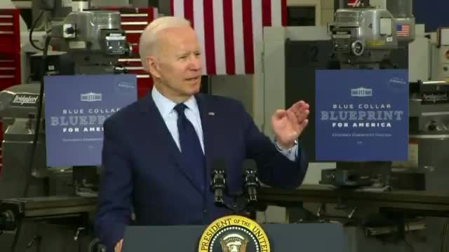 Biden's Brain BREAKS - Can't Remember How Numbers Work