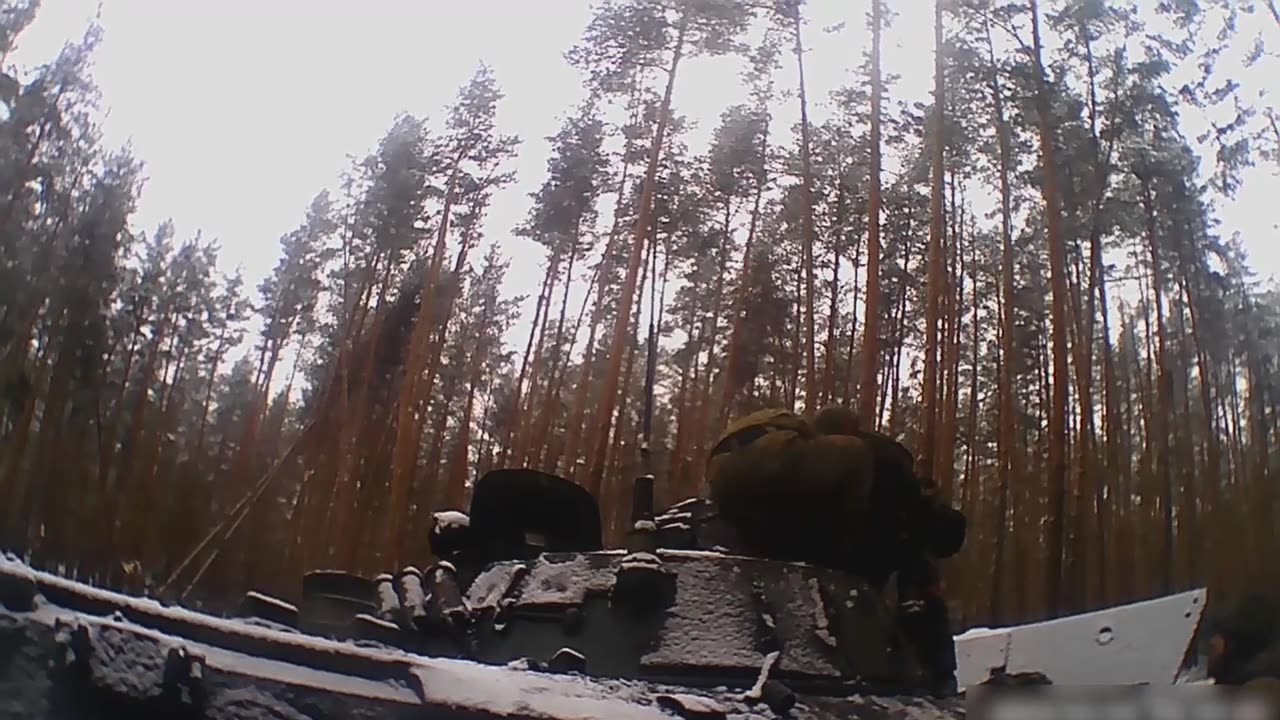 ‼️As it is... Evacuation of a fighter after an FPV drone hits a BMP-2