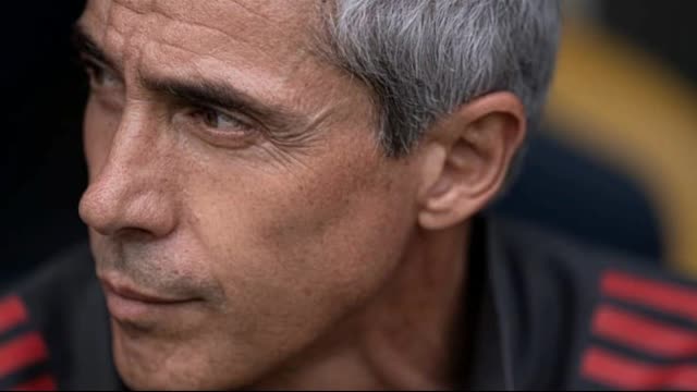 Ex-Flamengo, Paulo Sousa vira