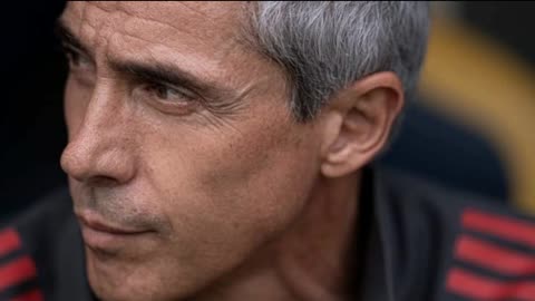 Ex-Flamengo, Paulo Sousa vira