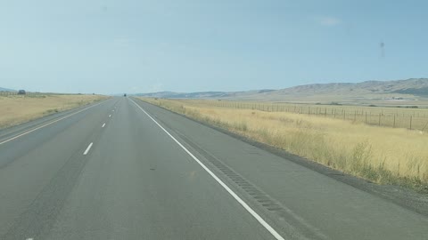 Two minutes of Truckin. Mona, UT.