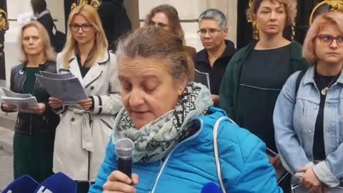 Horor priče žena pred saborom: "Gola sam krvarila po hodniku"