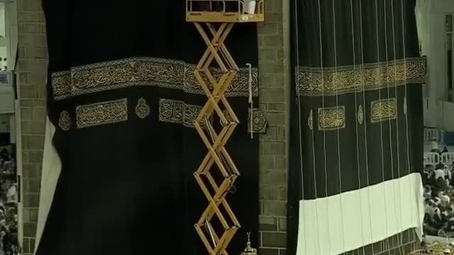 Kiswa change ka'abah ❤️ beautiful