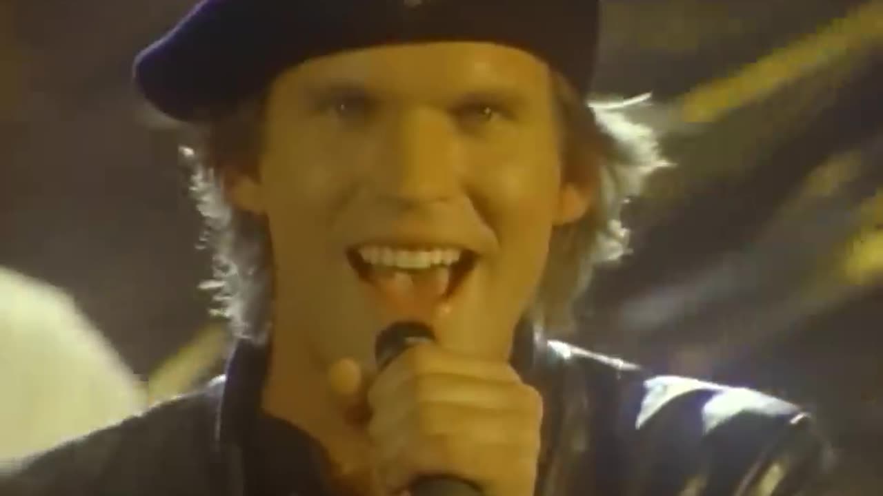 Survivor - Eye Of The Tiger (Official HD Video)