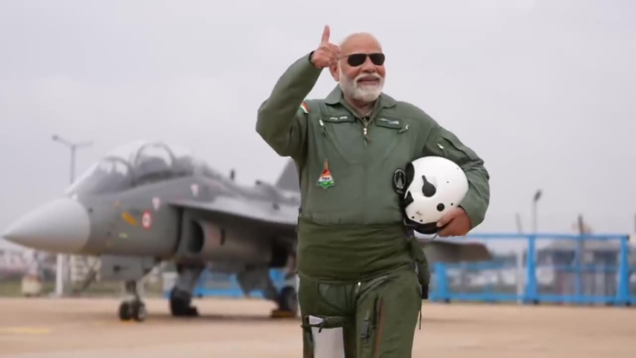 Prime minister Narendra Modi takes a sortie on tejas aricaft on Bangalore