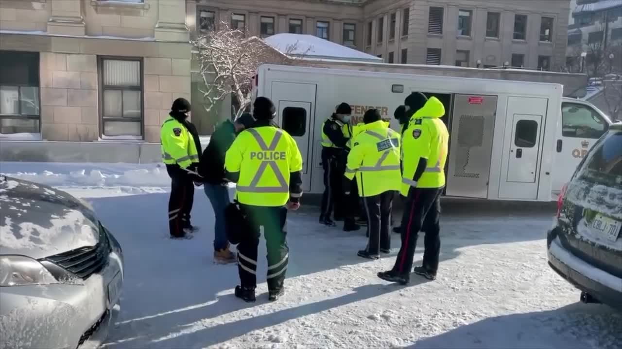cops being criminals how is that not surprising ?