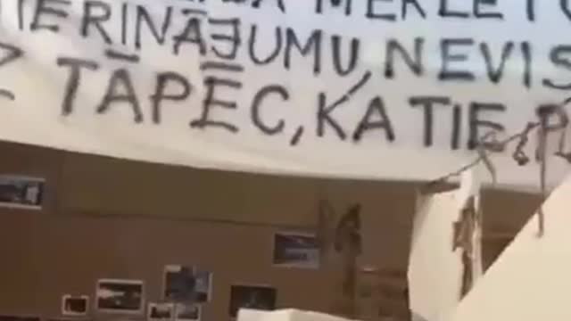 Ukrajinští uprchlíci po sobě v Lotyšské Jurmale zanechali spoušt