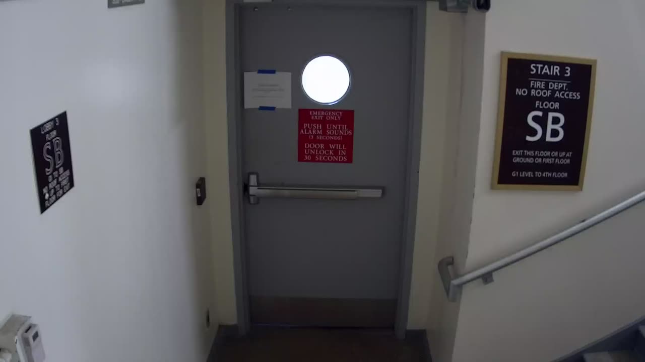 6164RHOBSBRSBST3StairwaySide_2021-01-06_10h20min02s503ms.mp4