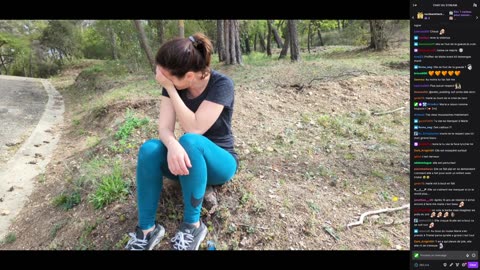 2023-04-23 (1bis) - Marie se trouve grosse - Twitch Triskelina (version avec chat)