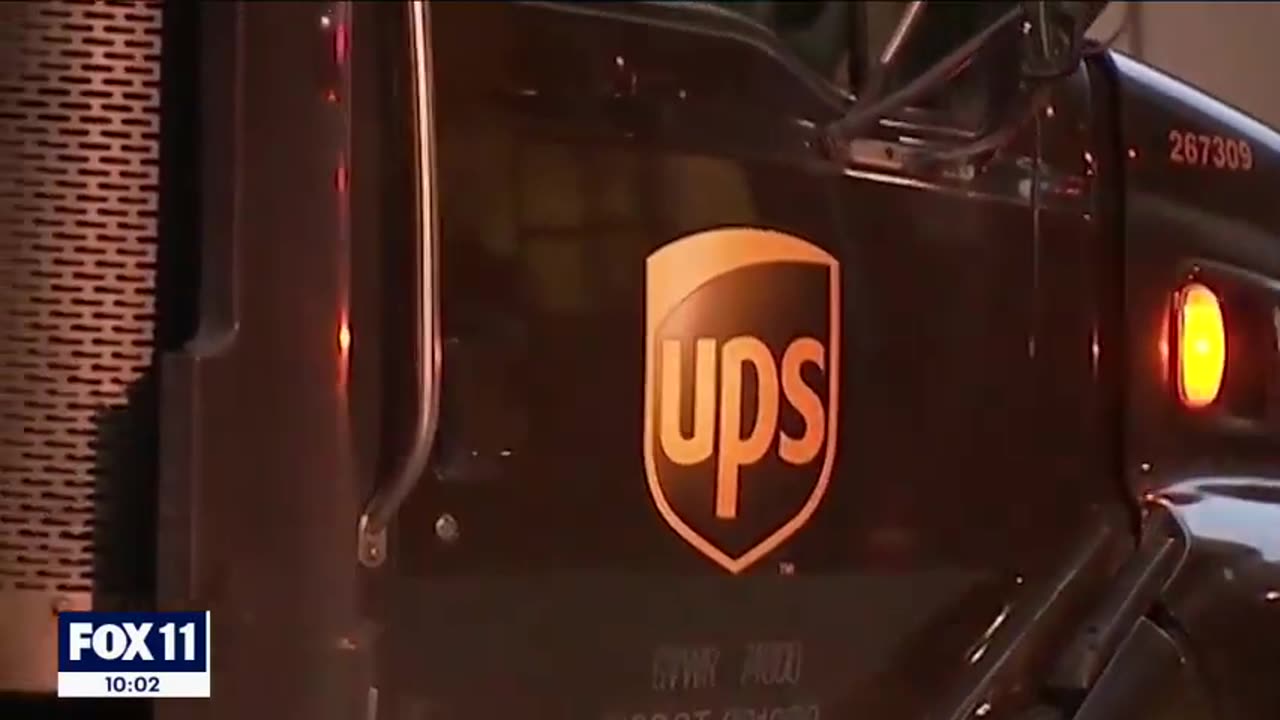 年輕的UPS包裹配送員猝死在工作途中