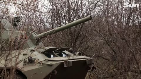 Ukrainian forces fire captured weapons against Russians on frontline