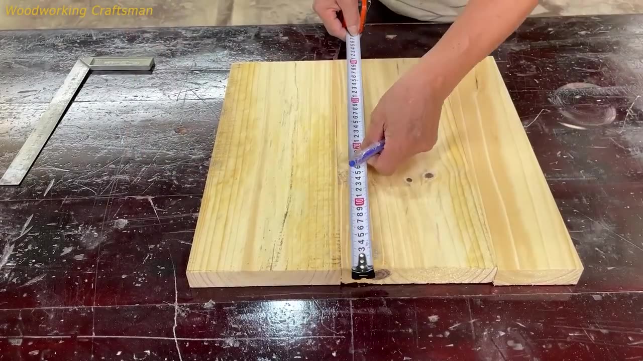 an extraordinary idea to make a table with a very unique shape