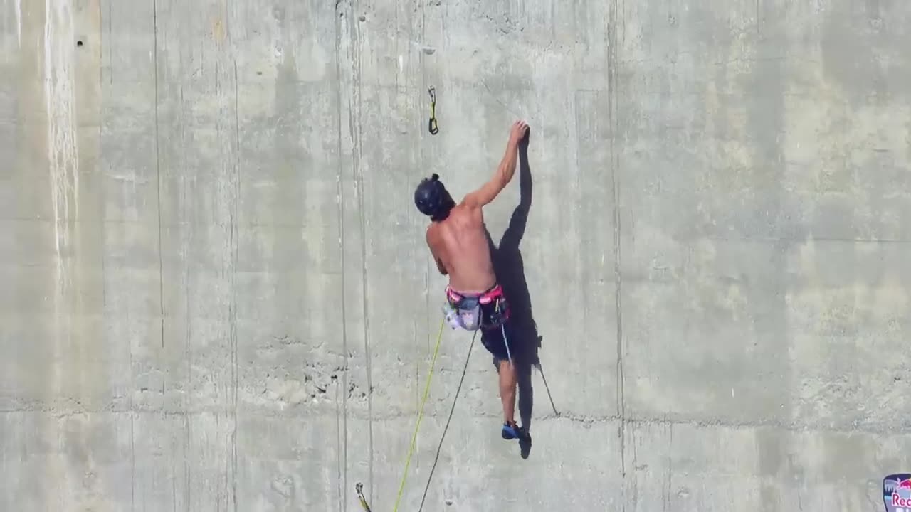 World's Best Climber's Race Up Giant Dam Wall