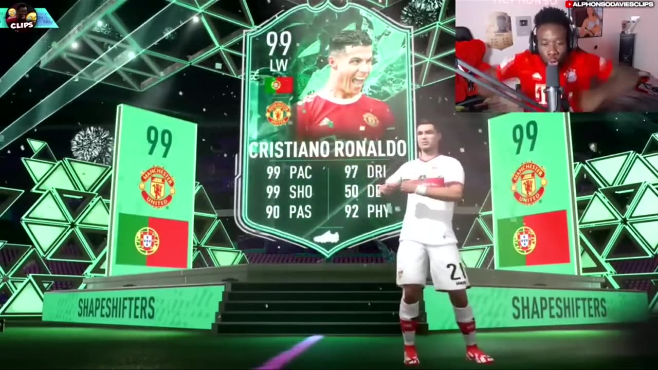 Alphonso Davies packs 99 SHAPESHIFTERS RONALDO