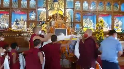 The World Peace Ceremony Prayer - Buddhist mantra -Buddhist chanting